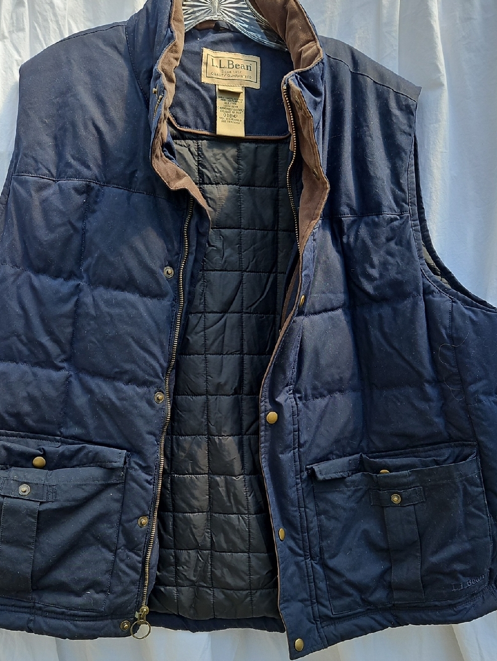 Down Filled L.L. Bean Men's XL Vest0006